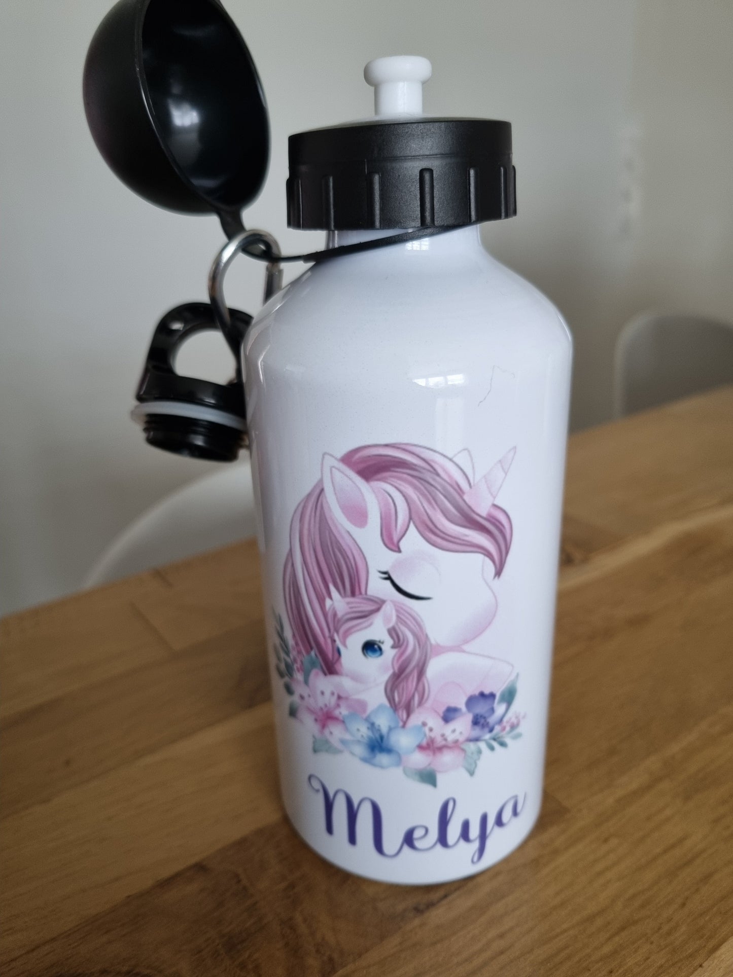 Gourde personnalisé "Melya" C.S.Créatif