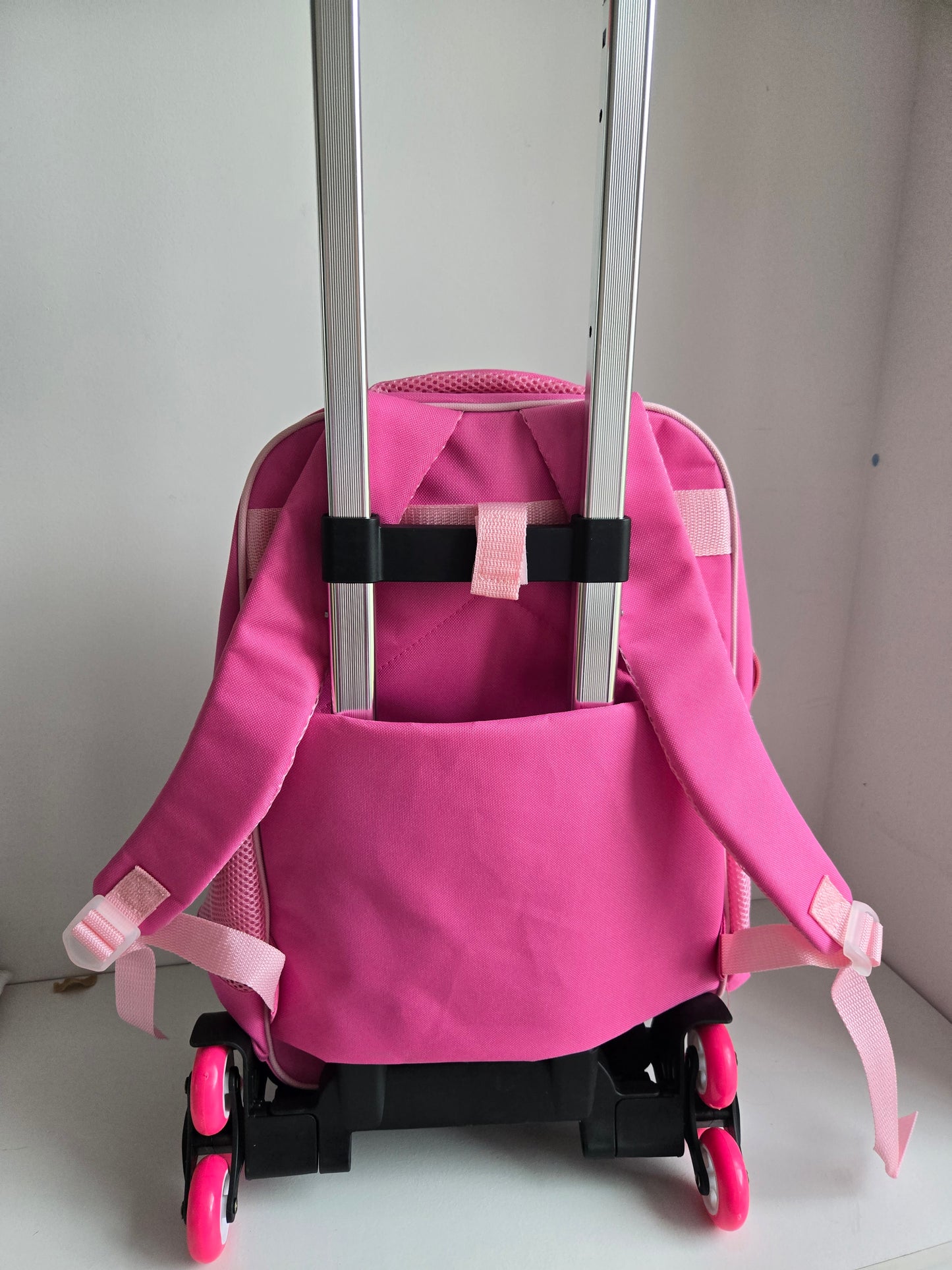 Cartable a roulette personnalisé