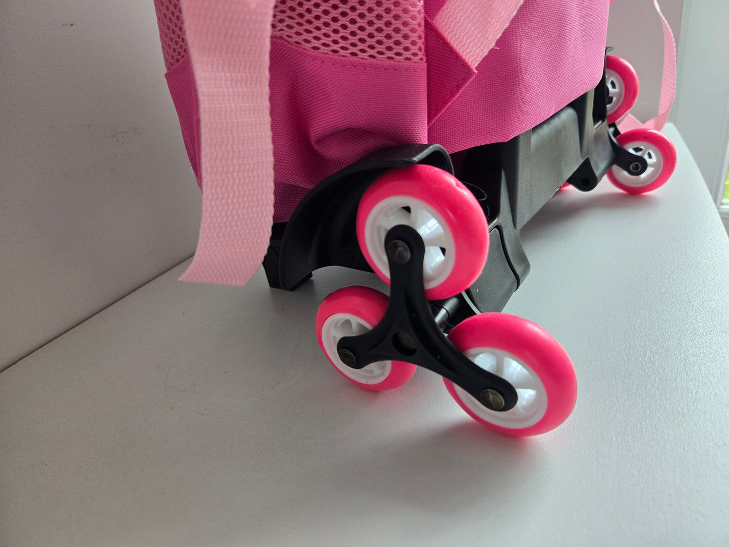 Cartable a roulette personnalisé